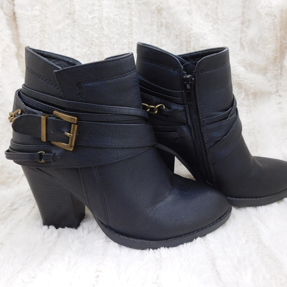 Black Ankle Boots